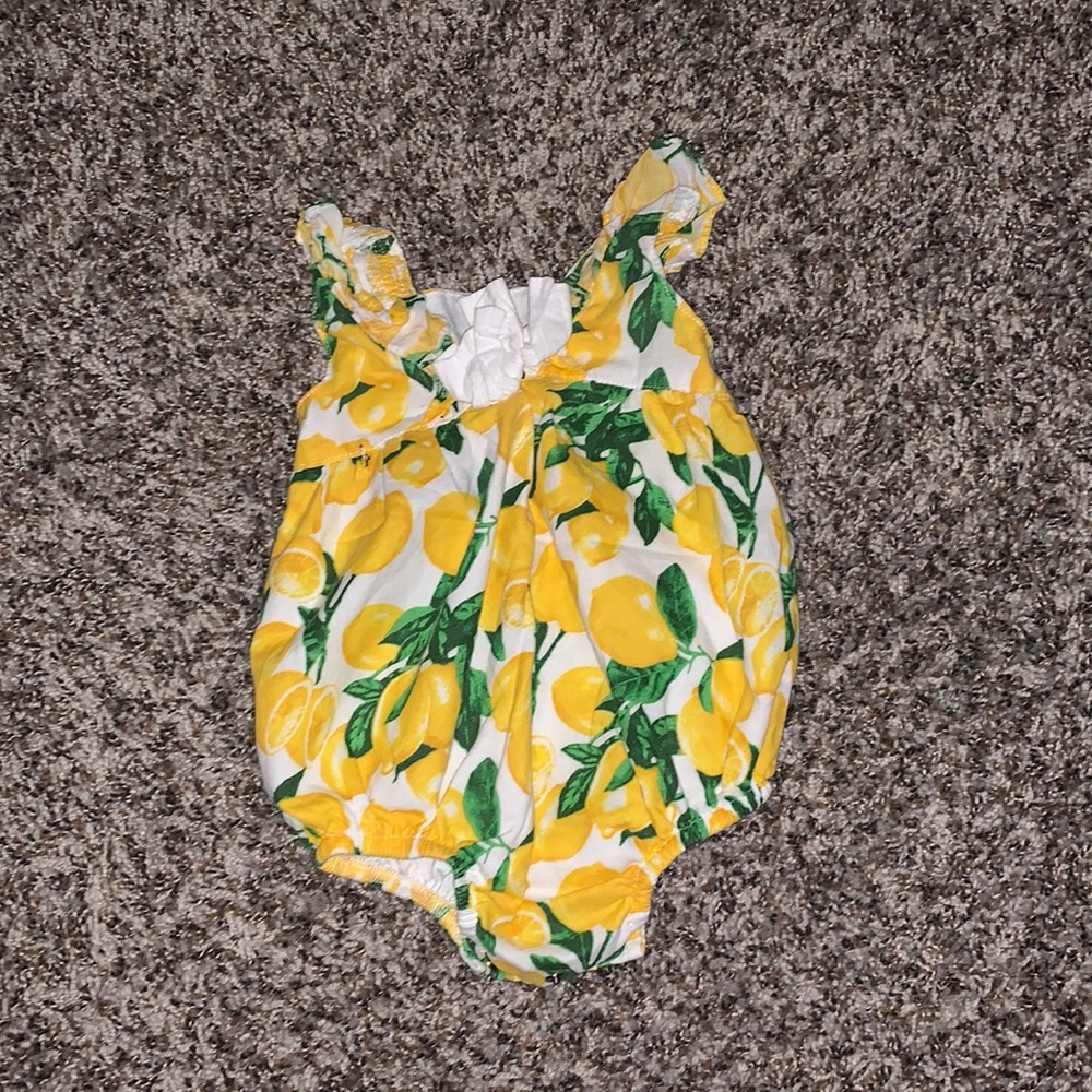Cynthia Rowley baby girl 🍋 romper. Size 3-6 months.
